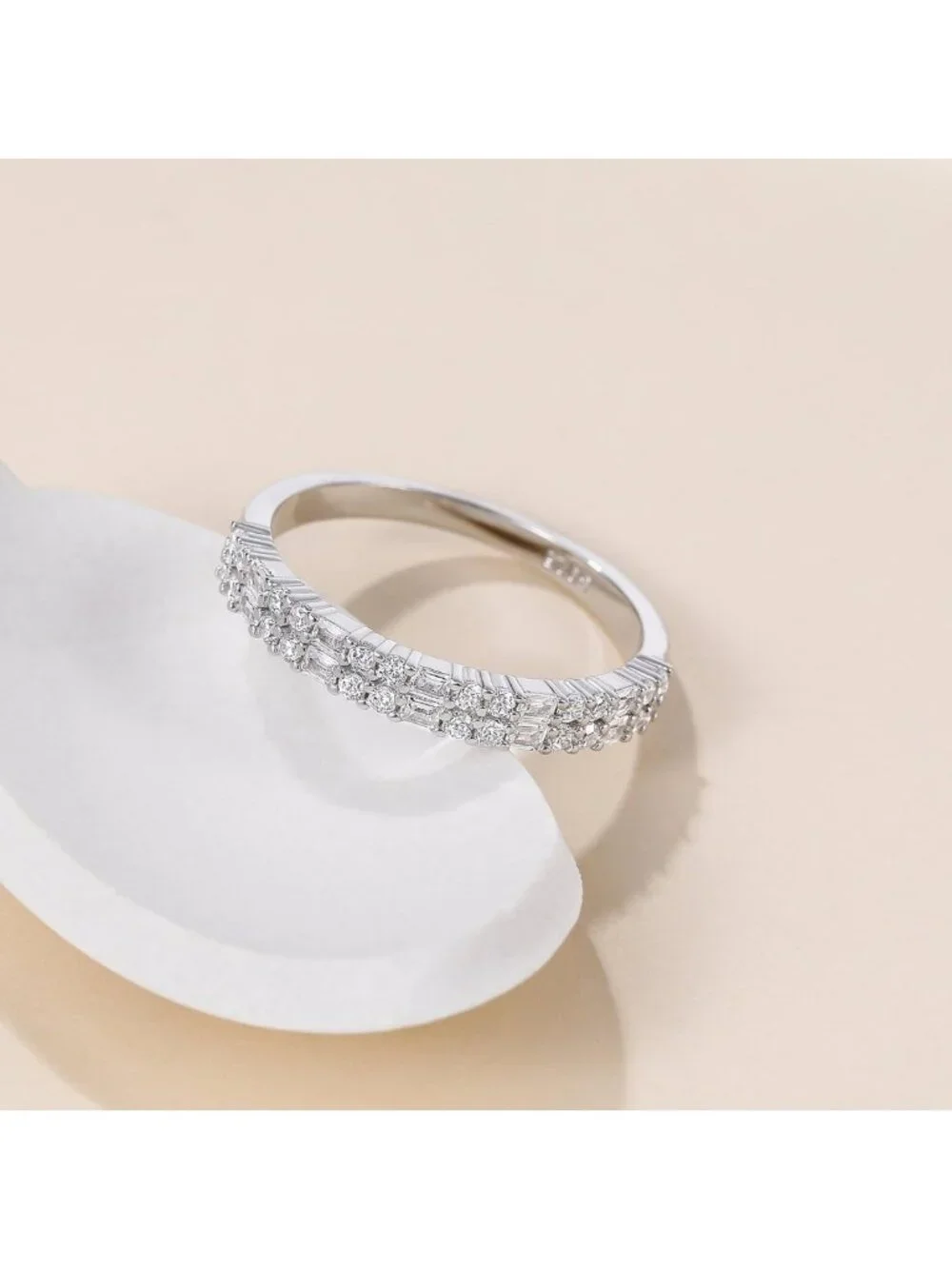 Elegant Stackable Promise Rings for Women - Baguette & Round Cubic Zirconia